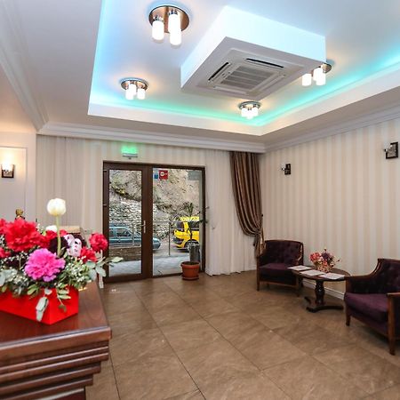 Hotel Holiday Maria Бэиле-Еркулане Экстерьер фото